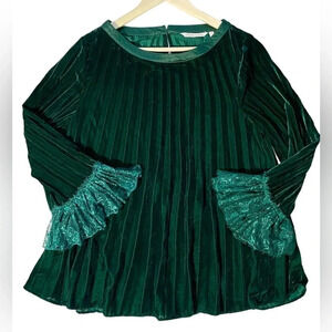 NWT Soft Surroundings Velvet Pleated Lace Bell Sleeve Tunic Blouse